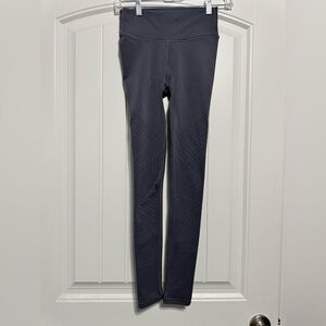 Lululemon Reveal Tight *Mesh Stripes in Titanium